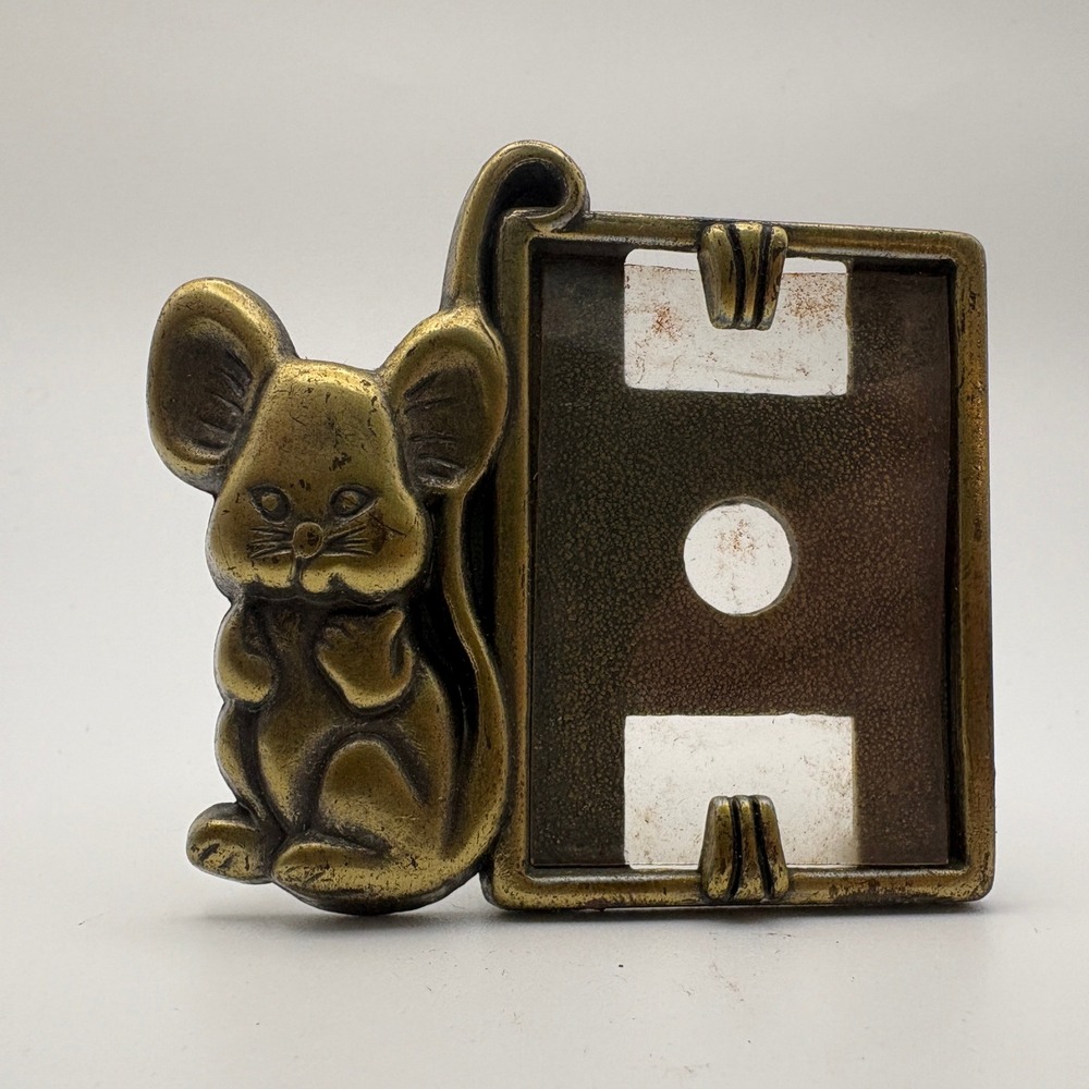 Vintage AMC Brass Mouse Picture Frame Figuralโ Animal Made in USA Mini 2.25"